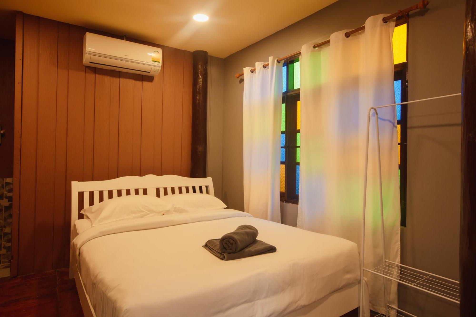 Agga Cnx Hostel 치앙마이 외부 사진