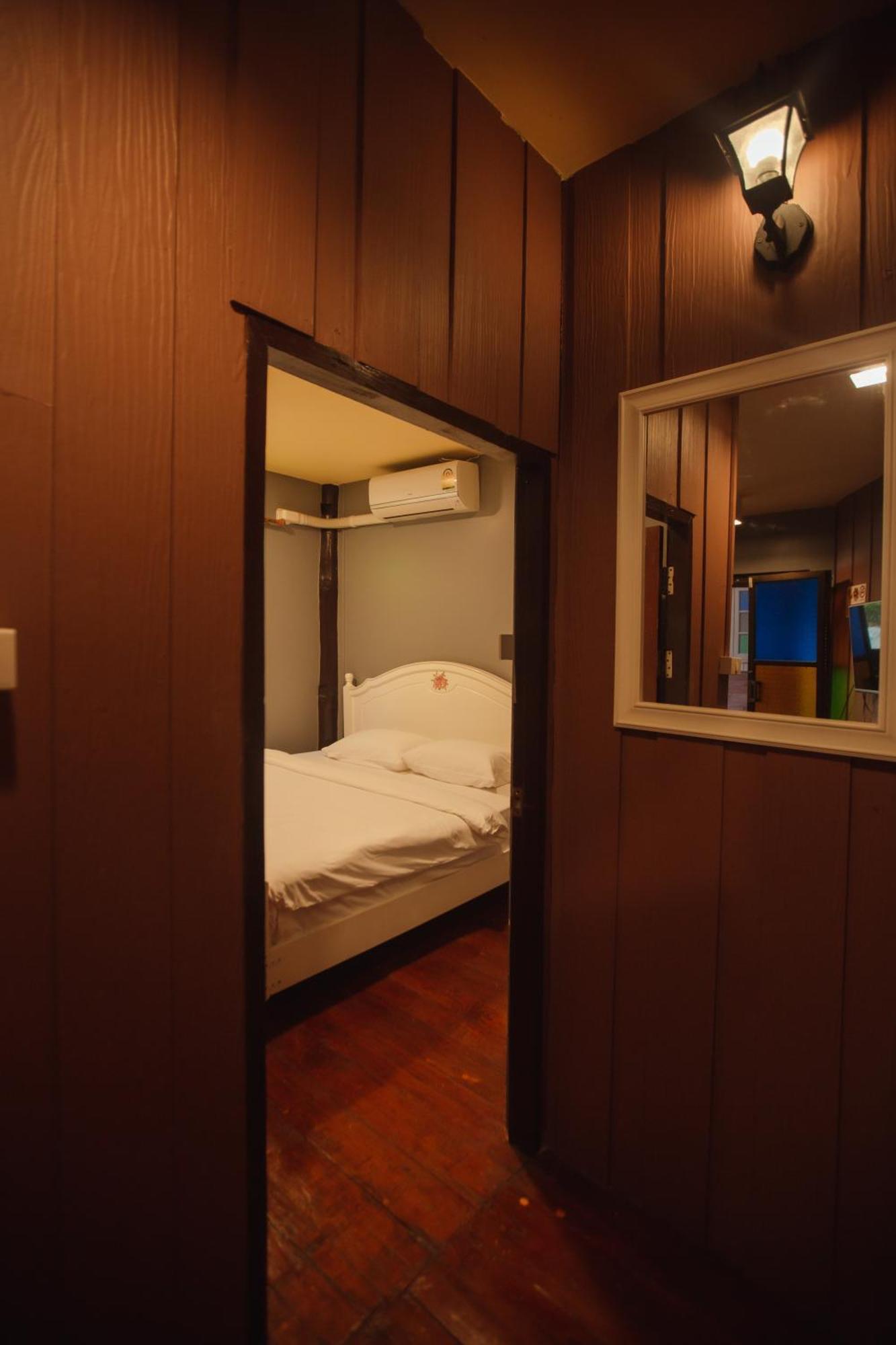 Agga Cnx Hostel 치앙마이 외부 사진