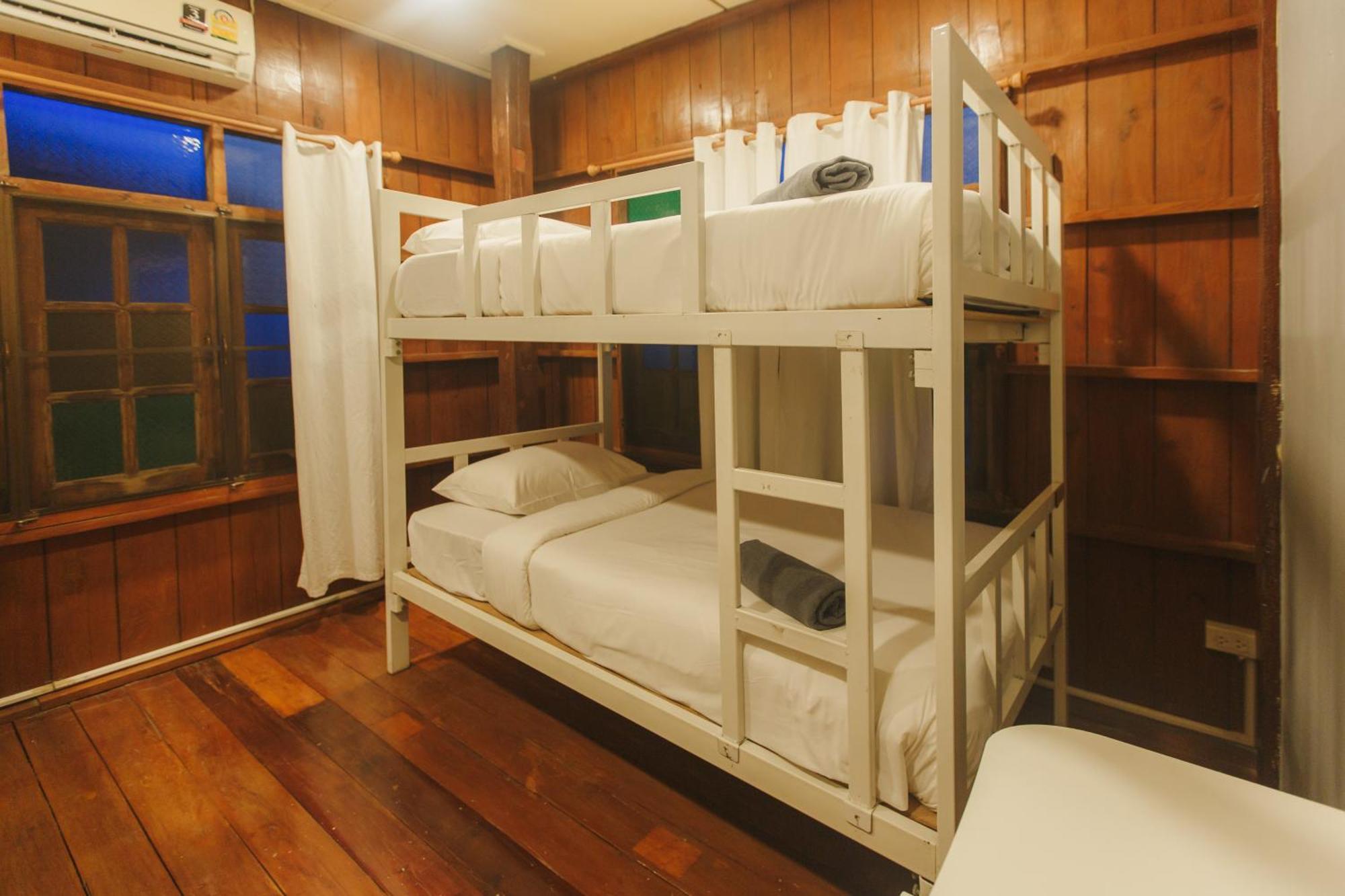 Agga Cnx Hostel 치앙마이 외부 사진