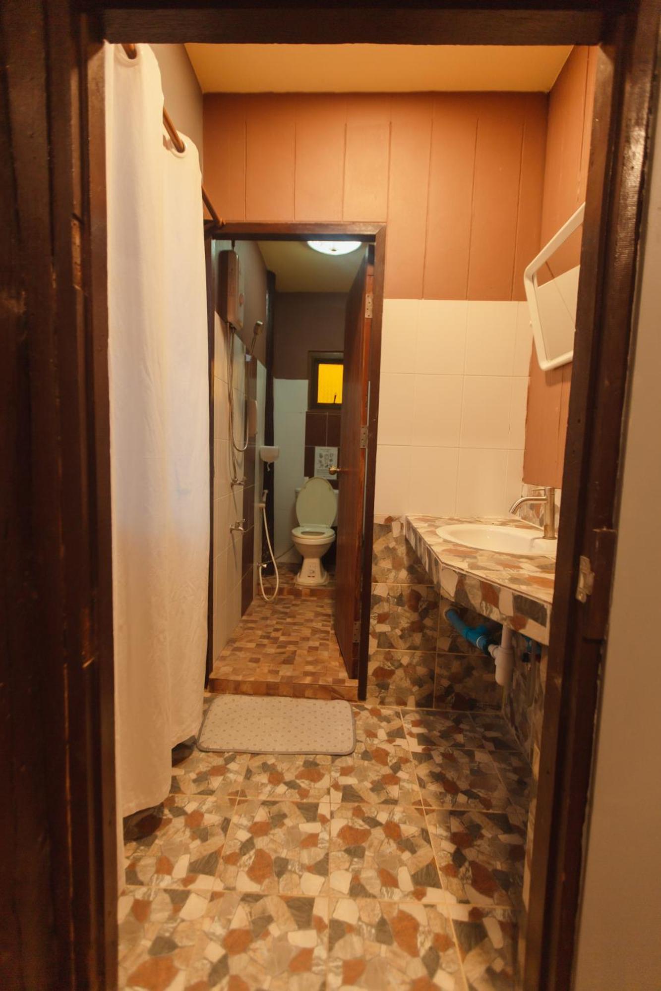 Agga Cnx Hostel 치앙마이 외부 사진