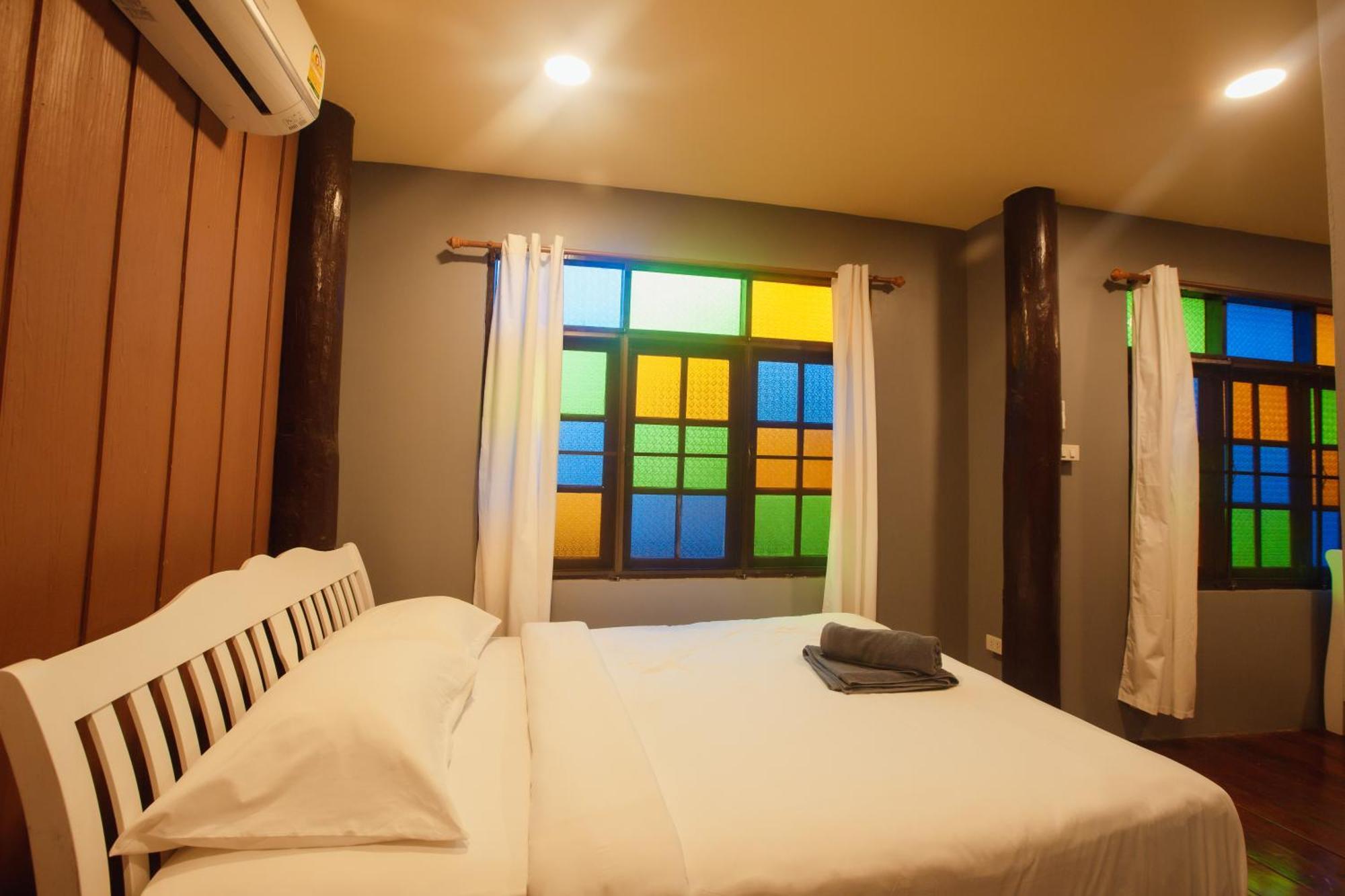 Agga Cnx Hostel 치앙마이 외부 사진