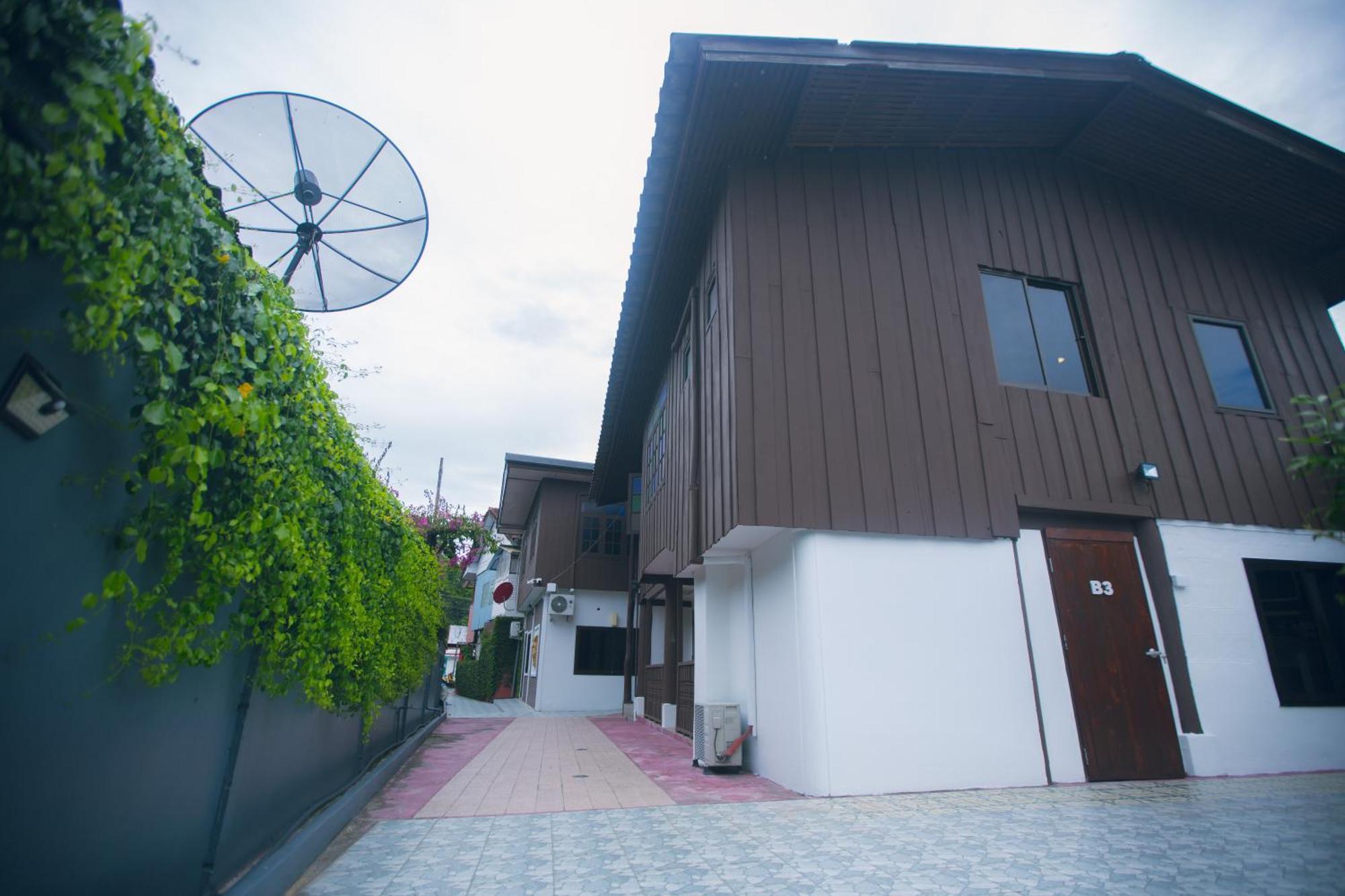 Agga Cnx Hostel 치앙마이 외부 사진