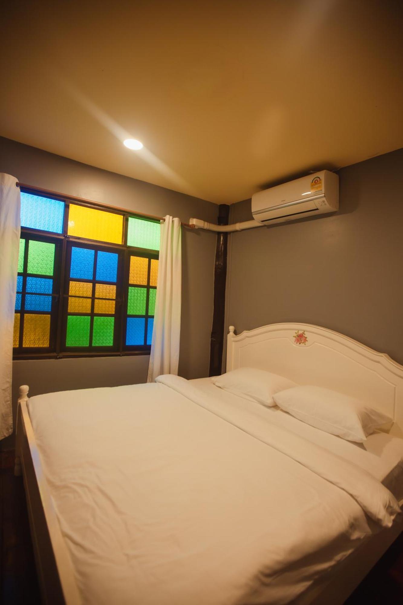 Agga Cnx Hostel 치앙마이 외부 사진