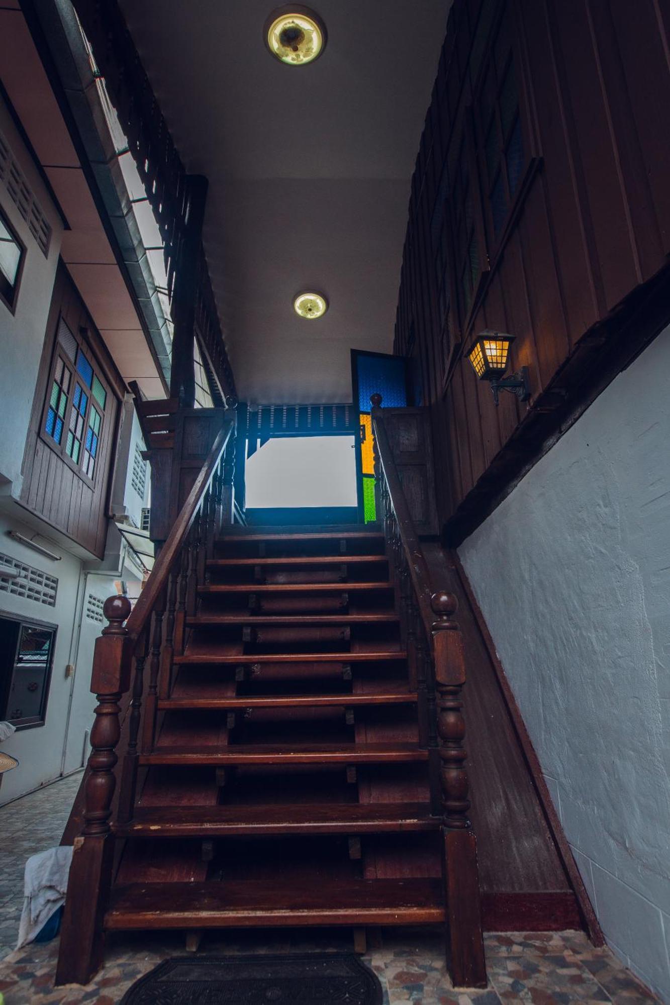 Agga Cnx Hostel 치앙마이 외부 사진
