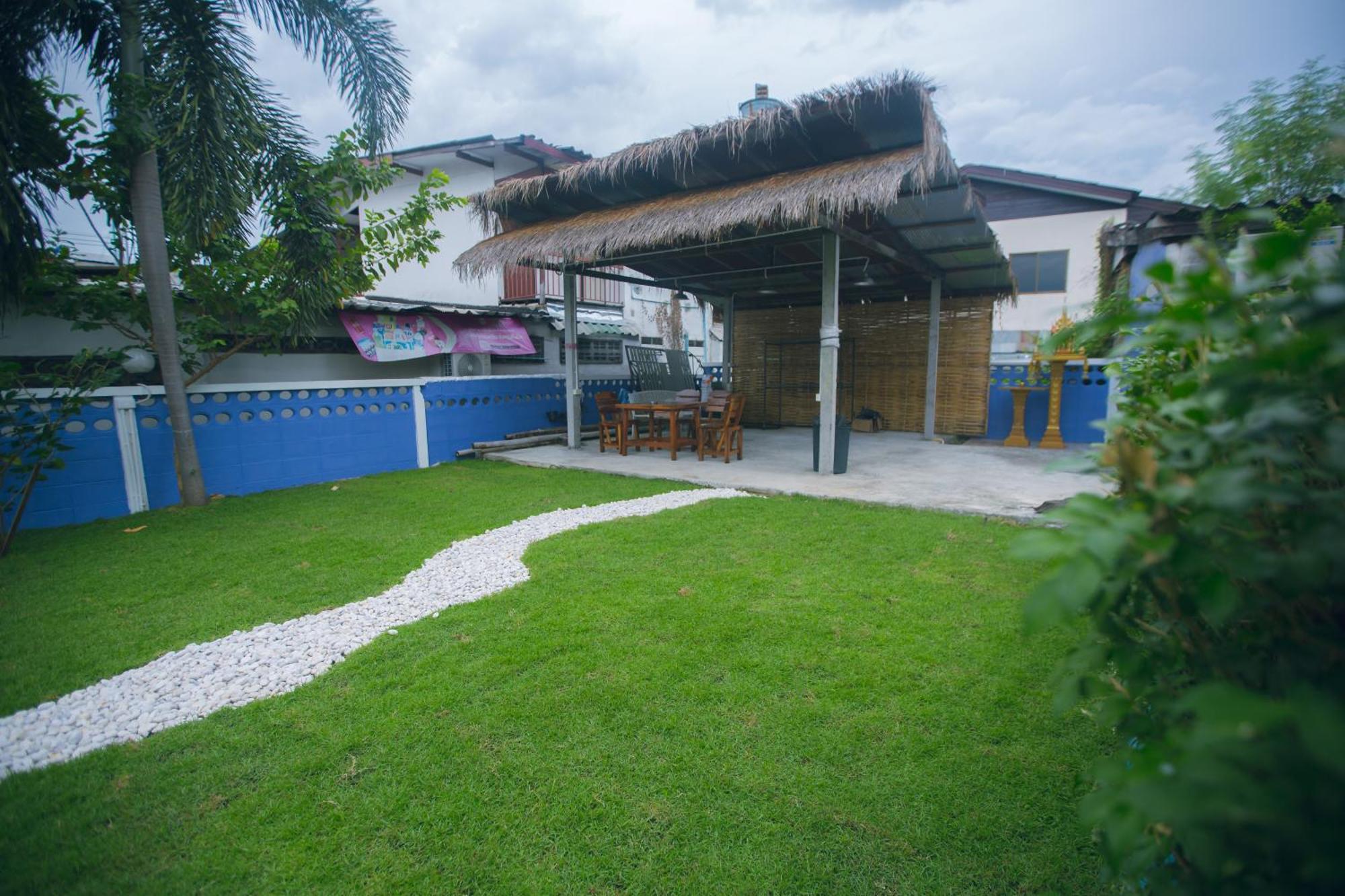 Agga Cnx Hostel 치앙마이 외부 사진
